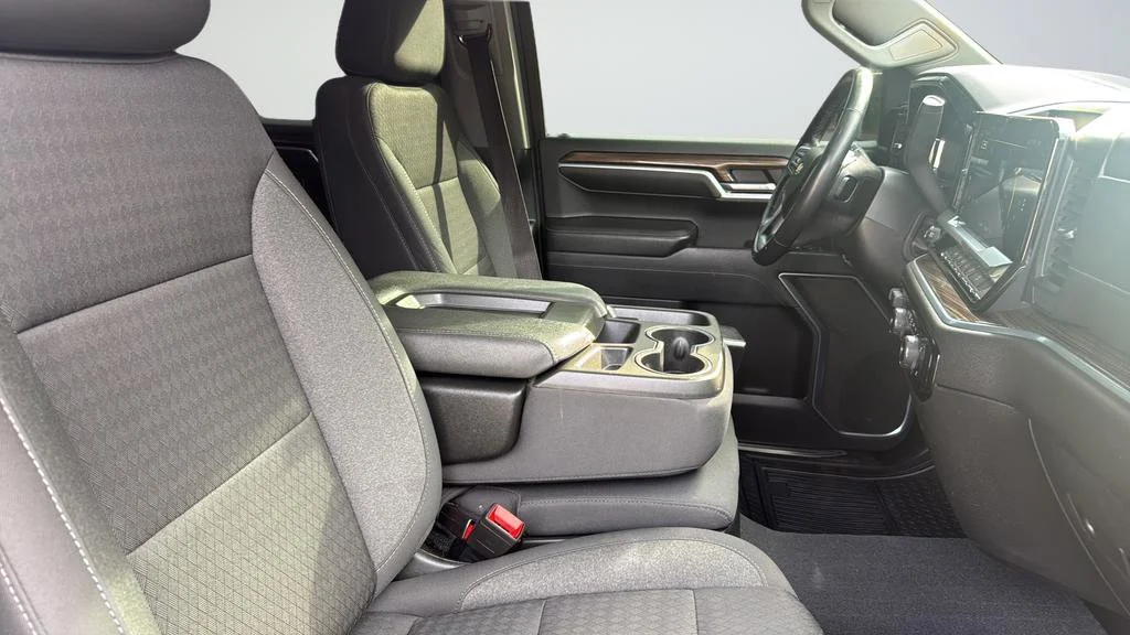2022 Chevrolet Silverado 1500 LT - Photo 19