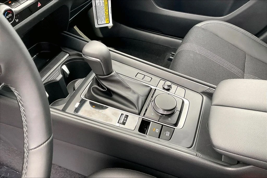 New 2026 Wind Chill Pearl Mazda Preferred AWD image 7