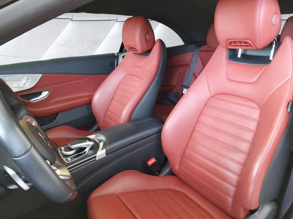 Used 2023  Mercedes-Benz C 300 image 8
