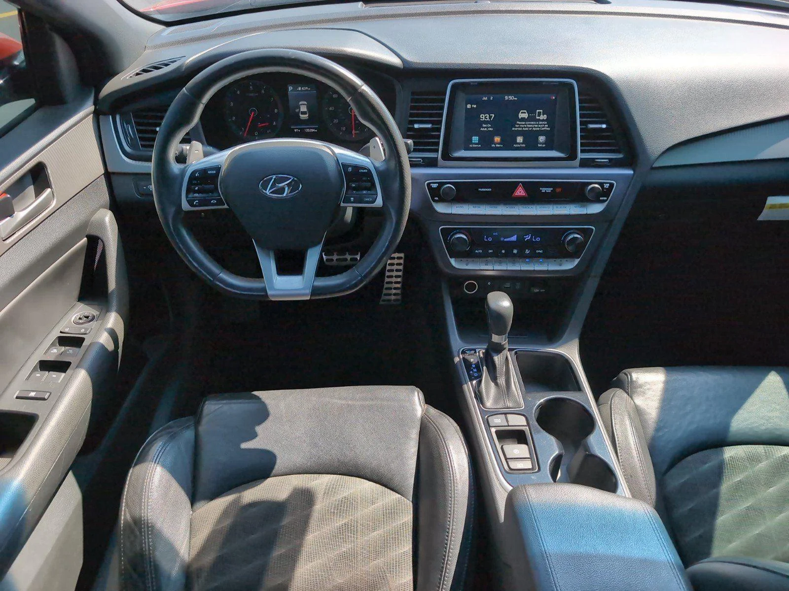 Used 2019 Quartz White Pearl Hyundai Sport image 33