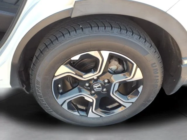Used 2017 White Honda Touring image 15
