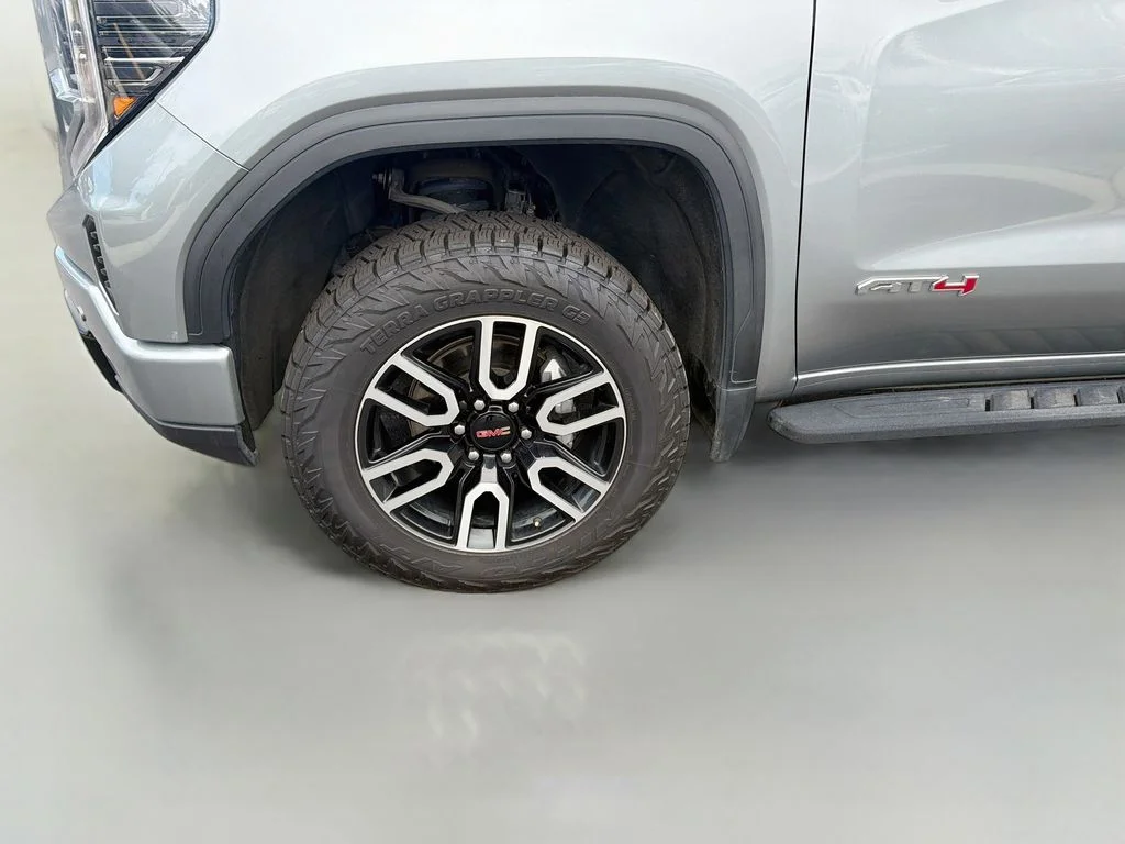 Used 2023 Sterling Metallic GMC AT4 image 35