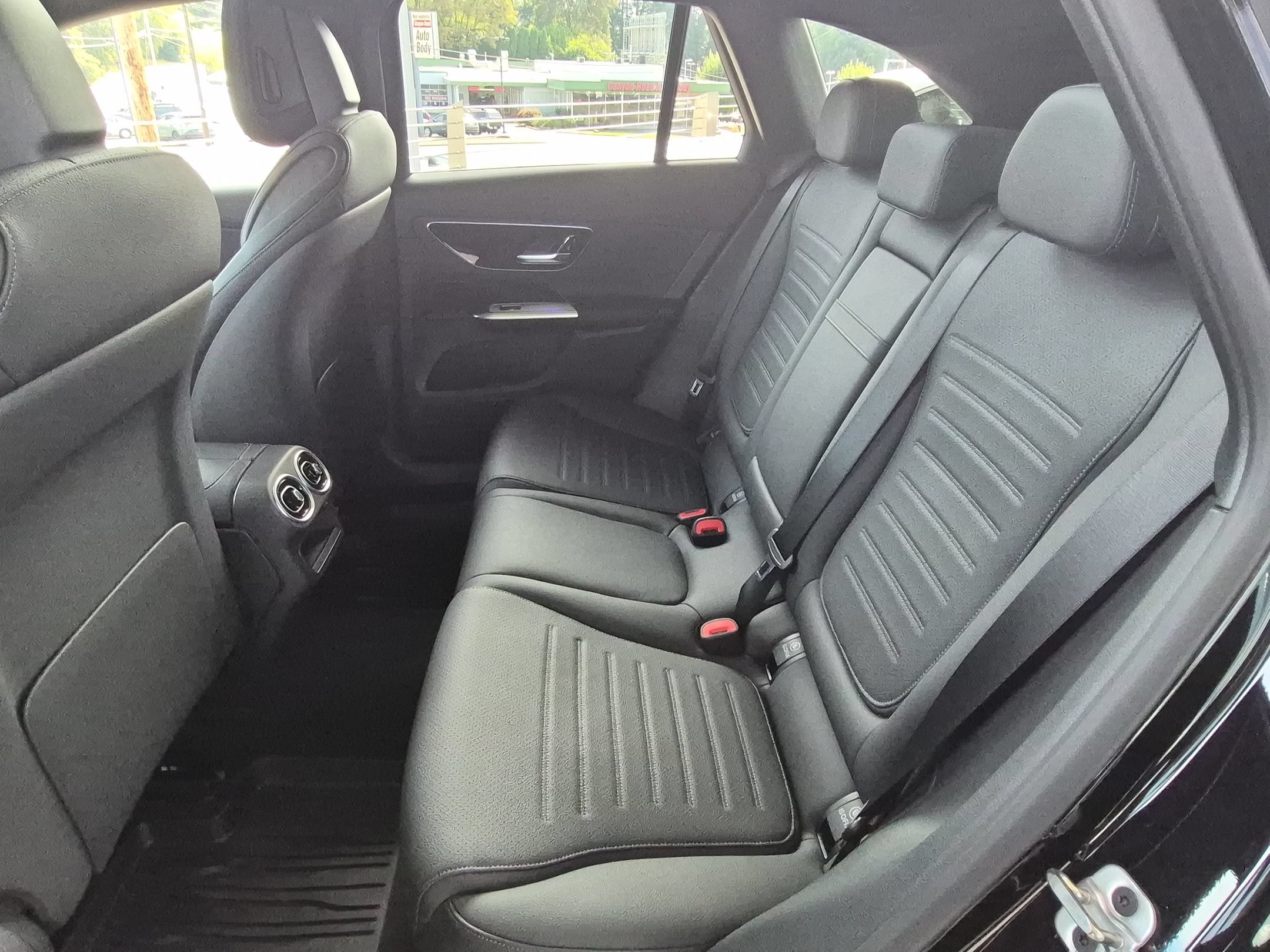 New 2026 Black Mercedes-Benz GLC 300 image 27