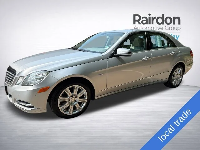 Used 2012 Quartz Blue Metallic Mercedes-Benz E 350 image 3