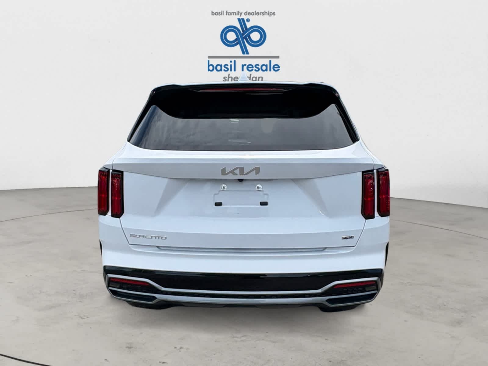 Used 2023 Glacial White Pearl Kia SX image 6