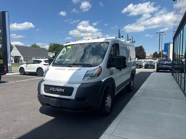 Used 2019 White Ram Low Roof image 7