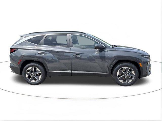 New 2026 Ecotronic Gray Hyundai SEL FWD image 2