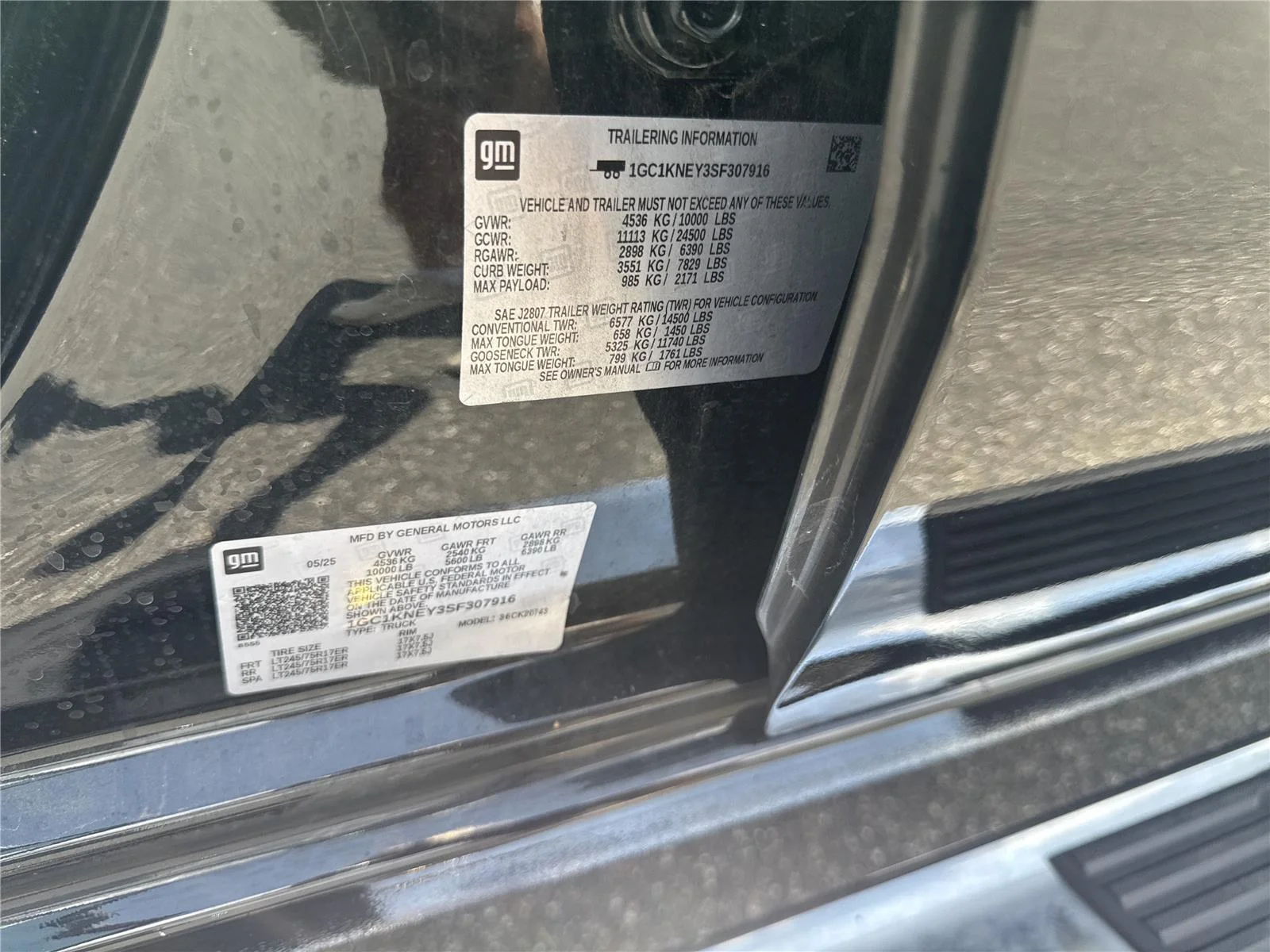 Used 2025 Black Chevrolet LT image 38