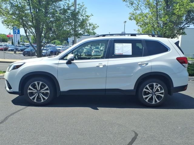 Used 2023 White Subaru Limited image 9