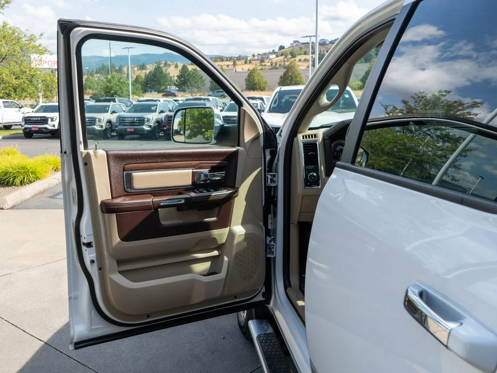 Used 2015 White Ram Laramie image 15
