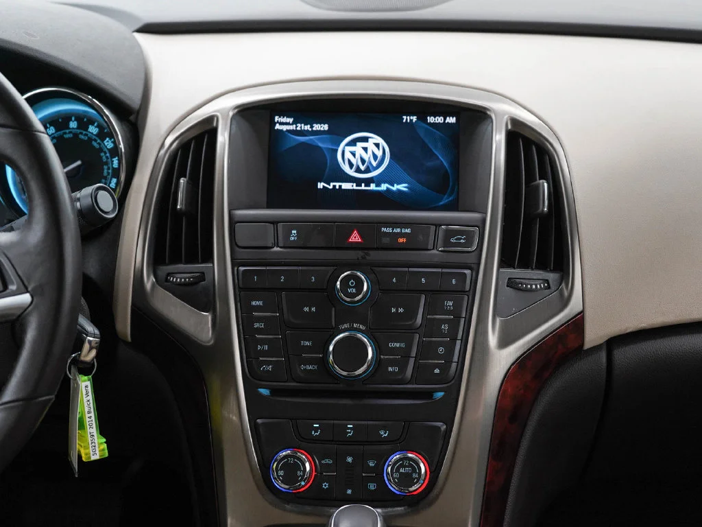 Used 2014 MOCHA BRONZE METALLIC Buick 4dr Sdn image 15