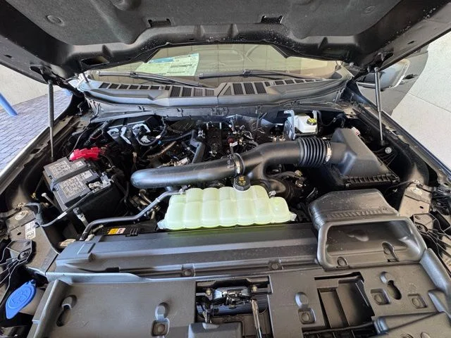 New 2026 Carbonized Gray Metallic Ford Lariat image 62