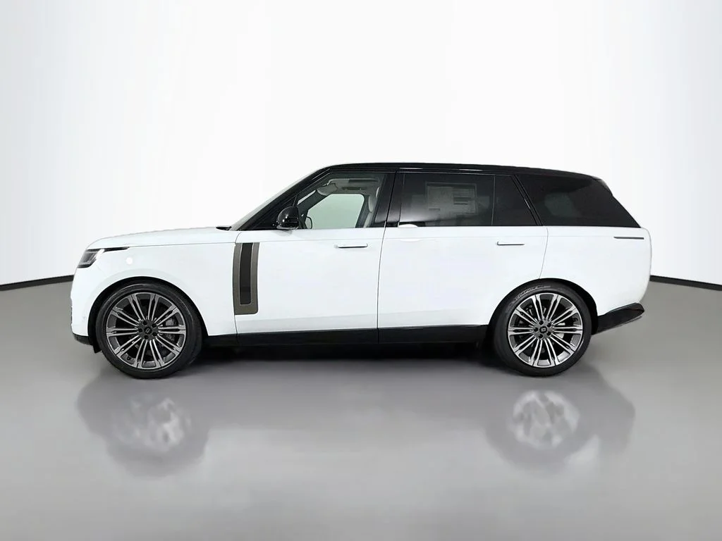 New 2027 Fuji White Land Rover SE image 8