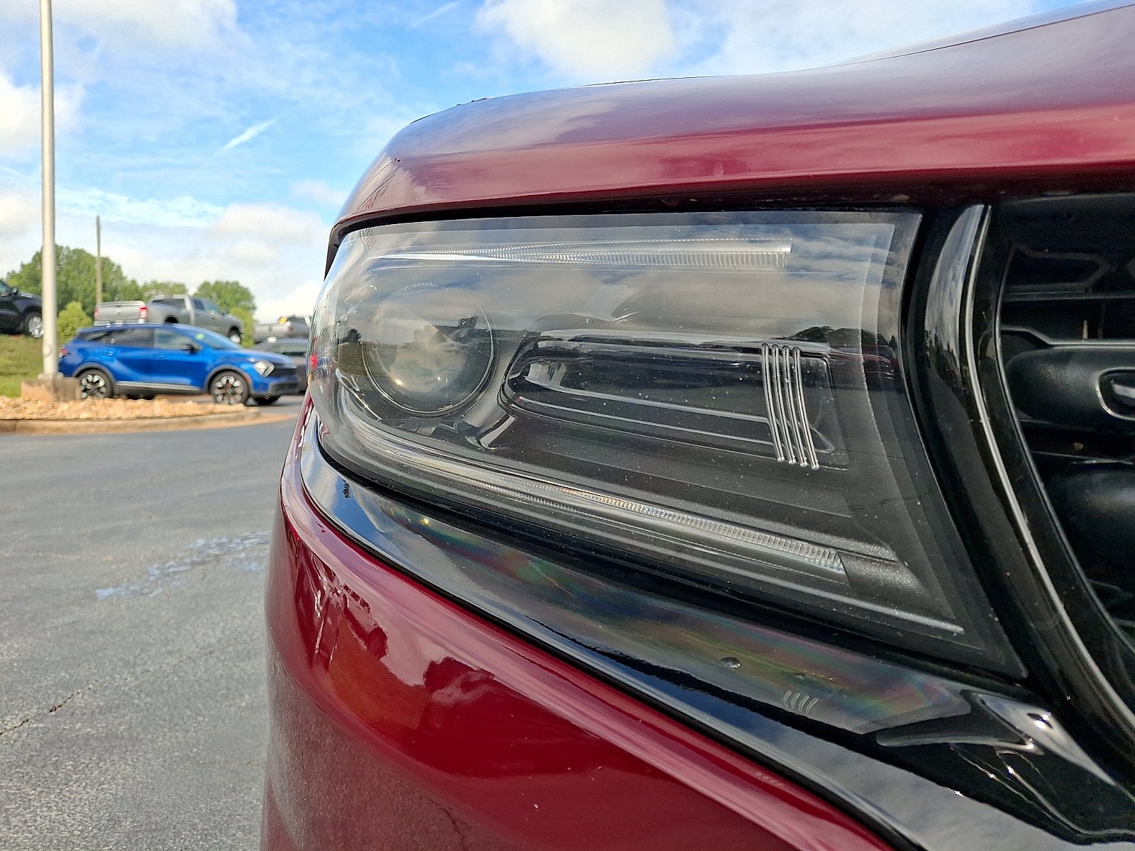 Used 2022 Octane Red Pearlcoat - PRV Dodge SXT RWD image 9