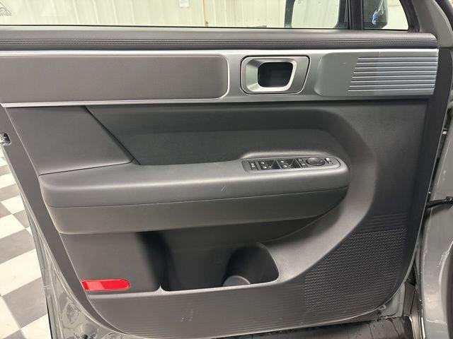 New 2026 Gray Hyundai SE image 8