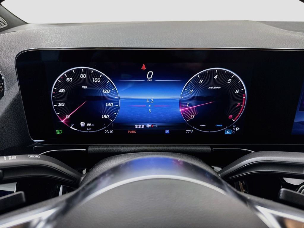 New 2026 Polar White Mercedes-Benz GLA 250 image 31