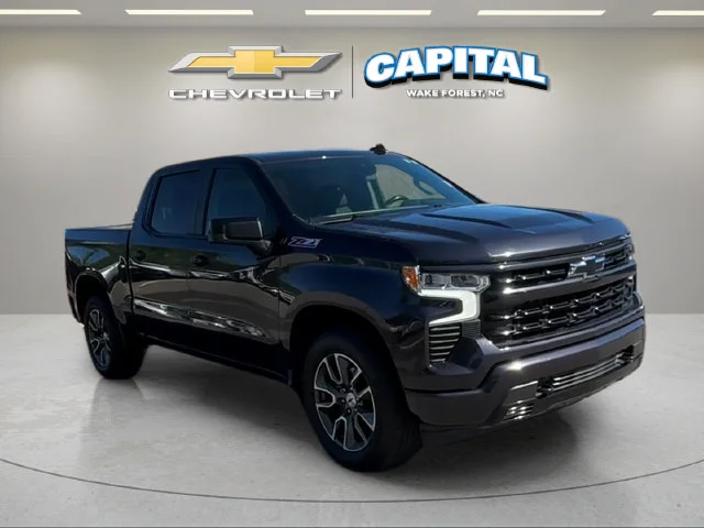 Used 2022 Gray Chevrolet RST image 7