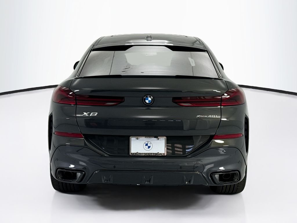 New 2027 Gray Metallic BMW xDrive40i image 6