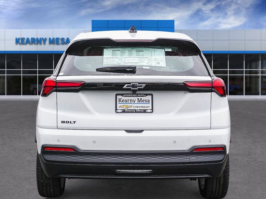 New 2027 Summit White Chevrolet LT image 5
