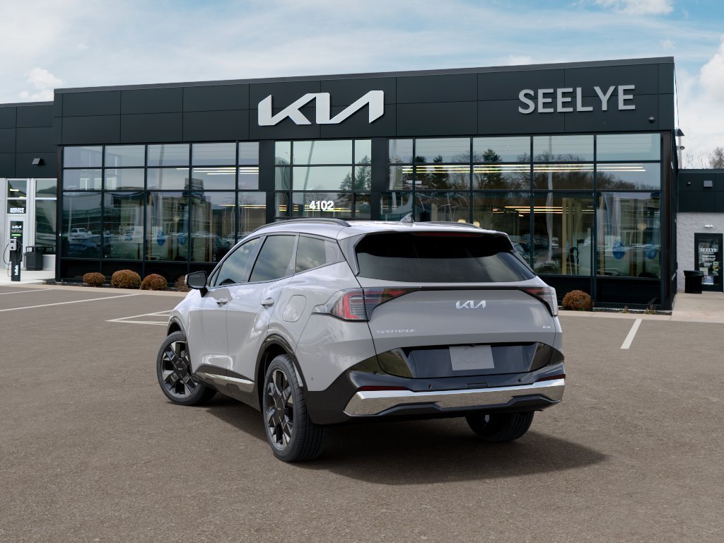 New 2027 Wolf Gray Kia SX Prestige image 4