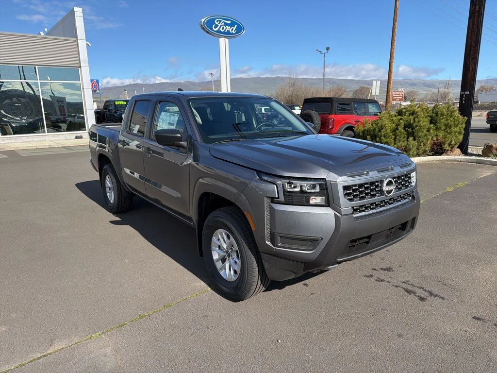 2026 Nissan Frontier S Crew Cab 4x4's photo