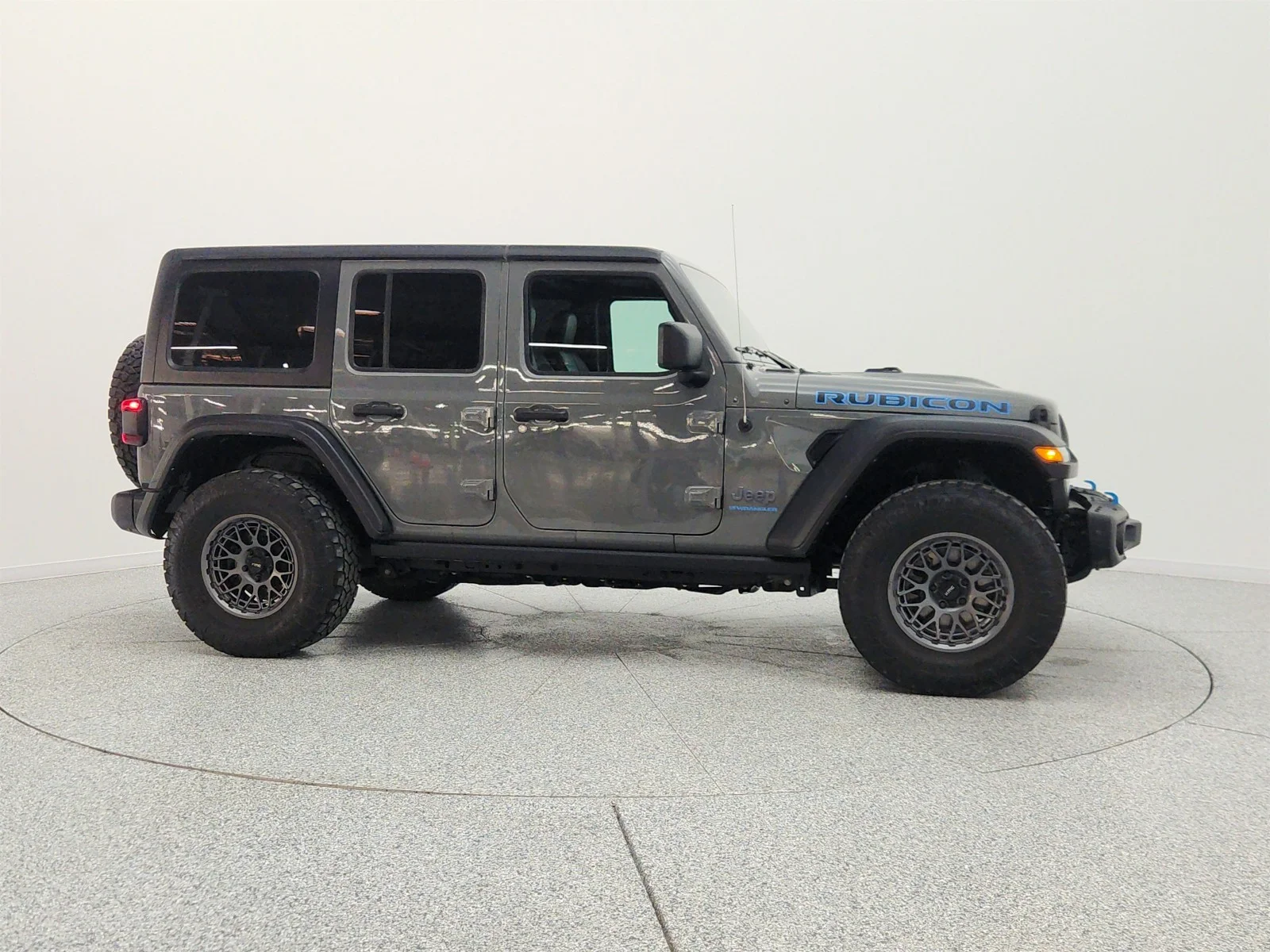 Used 2023 Sting-Gray Clearcoat Jeep Rubicon 4x4 image 4