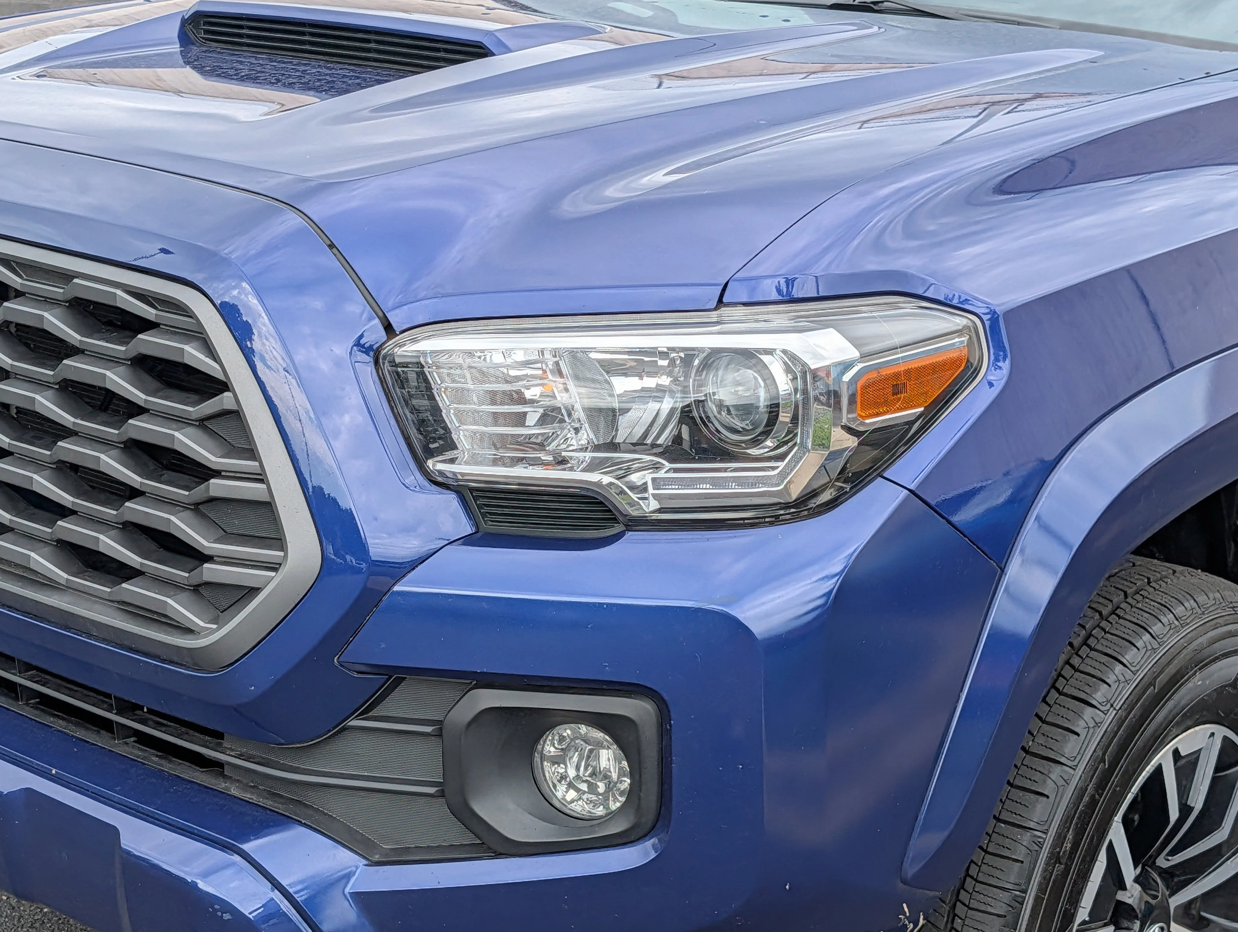 Used 2022 Blue Crush Metallic Toyota TRD Sport image 18