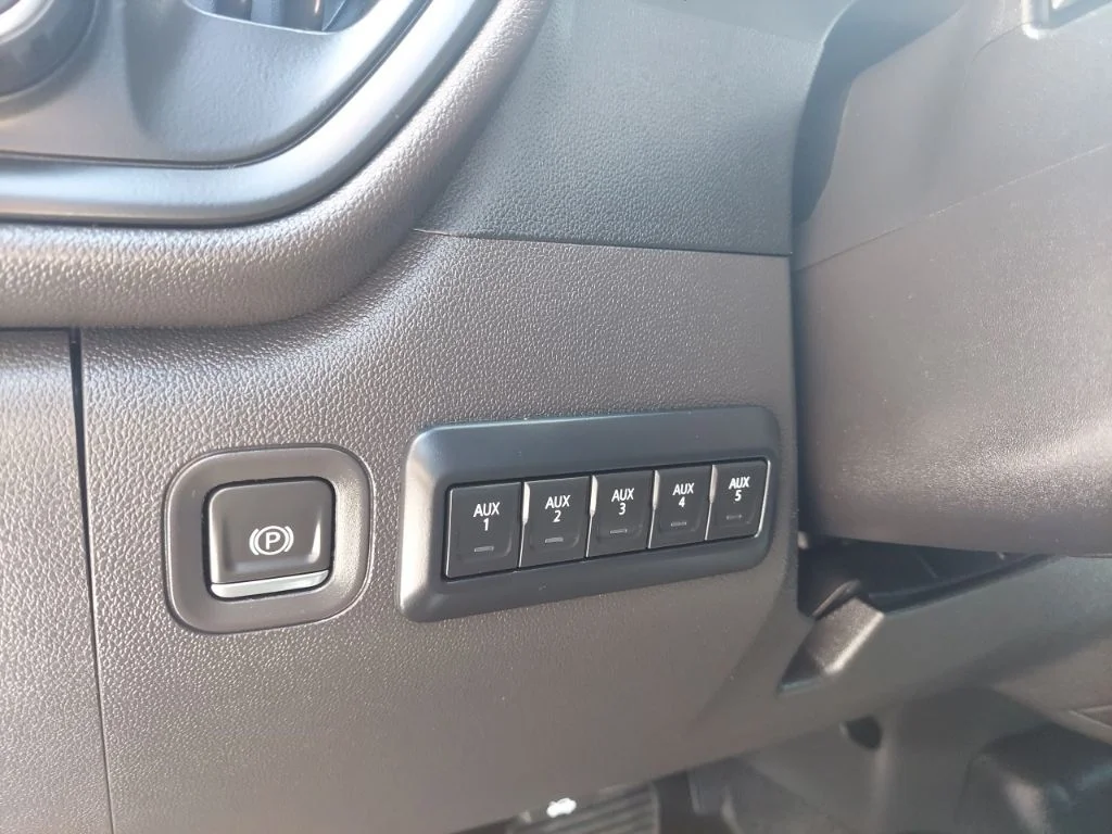 Used 2022 Blue Chevrolet WT image 20