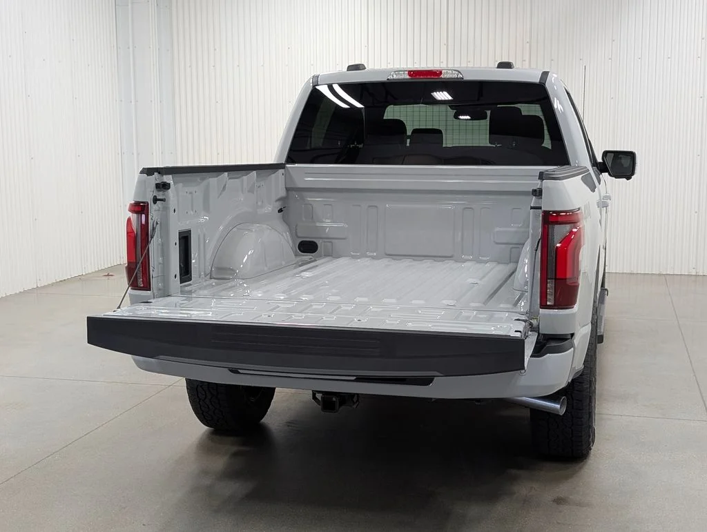 New 2026 Avalanche Ford Lariat® image 26