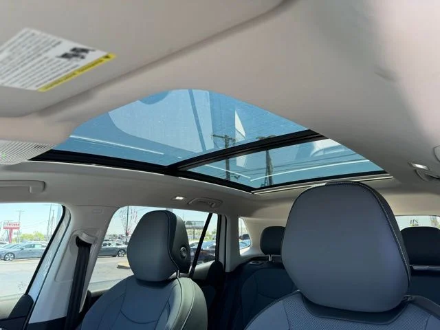 New 2026 White Volkswagen 2.0T SE image 7
