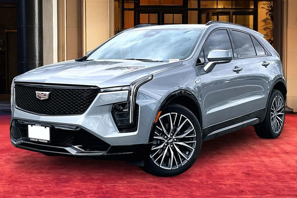 2024 Cadillac XT4 Sport's photo