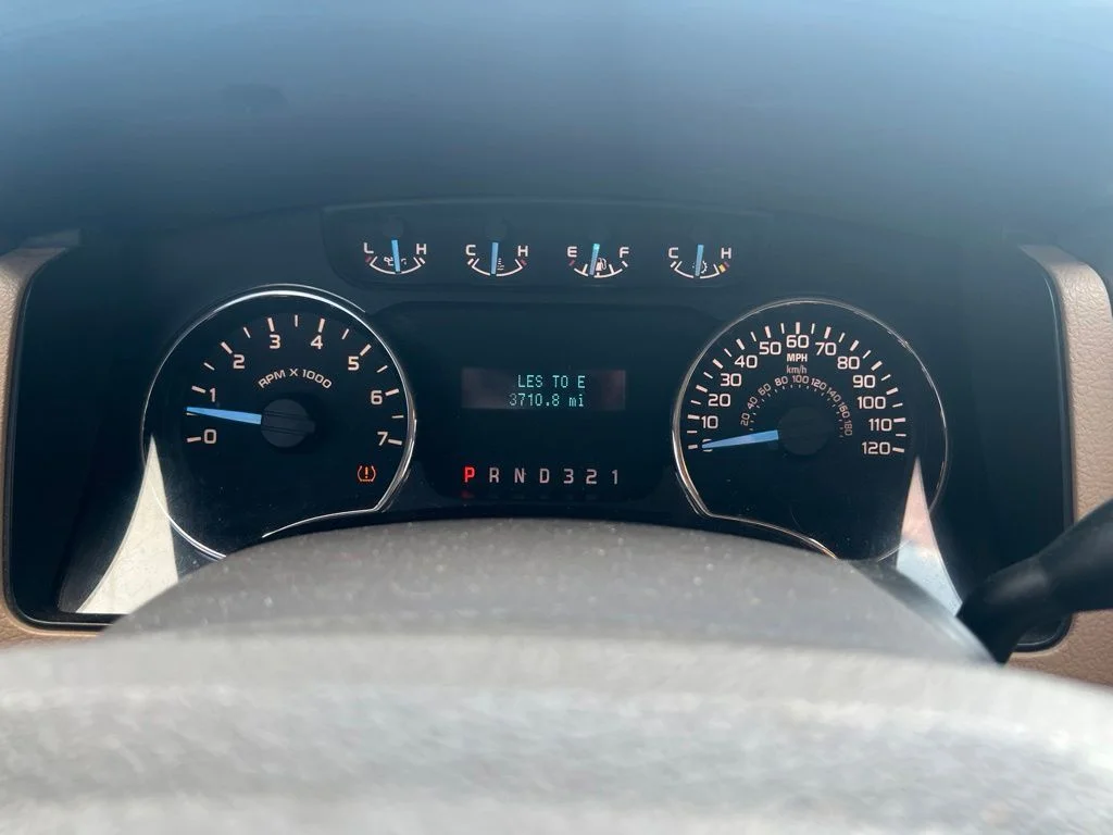 Used 2011 Bronze Metallic Ford XLT image 9