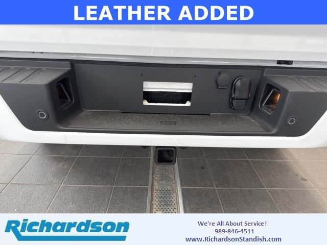 2025 Ford F-150 XLT - Photo 12