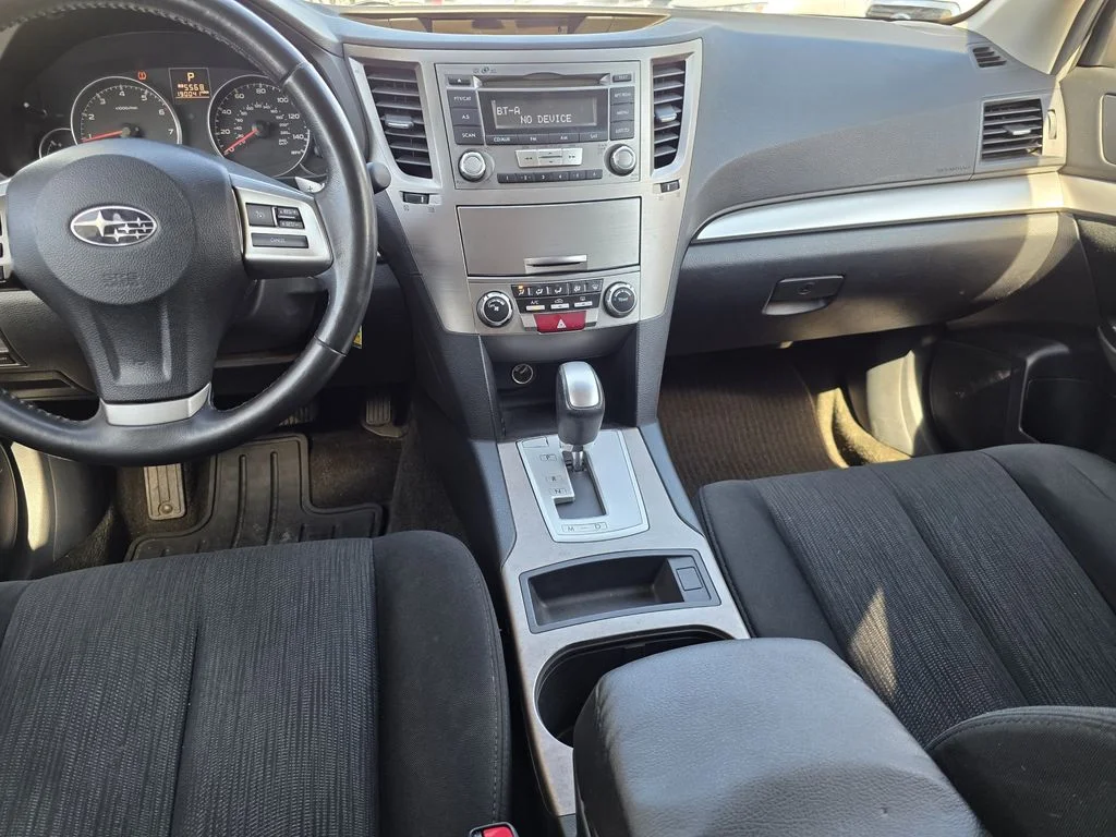 2013 Subaru Outback Premium - Photo 13