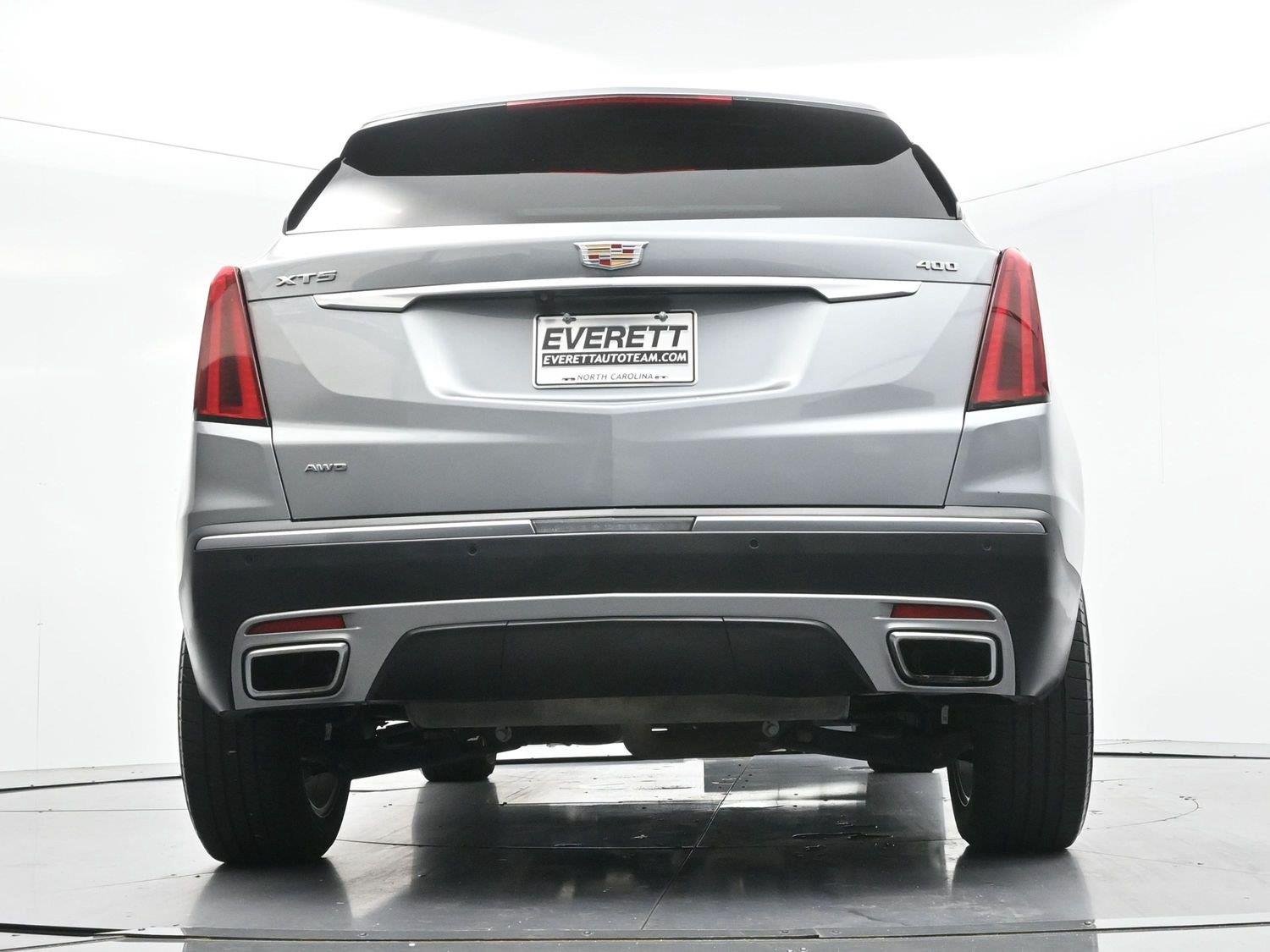 Used 2024 Argent Silver Metallic Cadillac Premium Luxury image 48