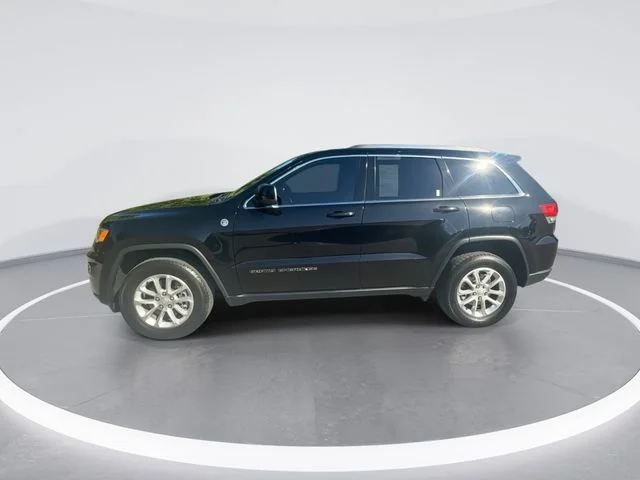 Used 2021 Black Jeep Laredo E image 5