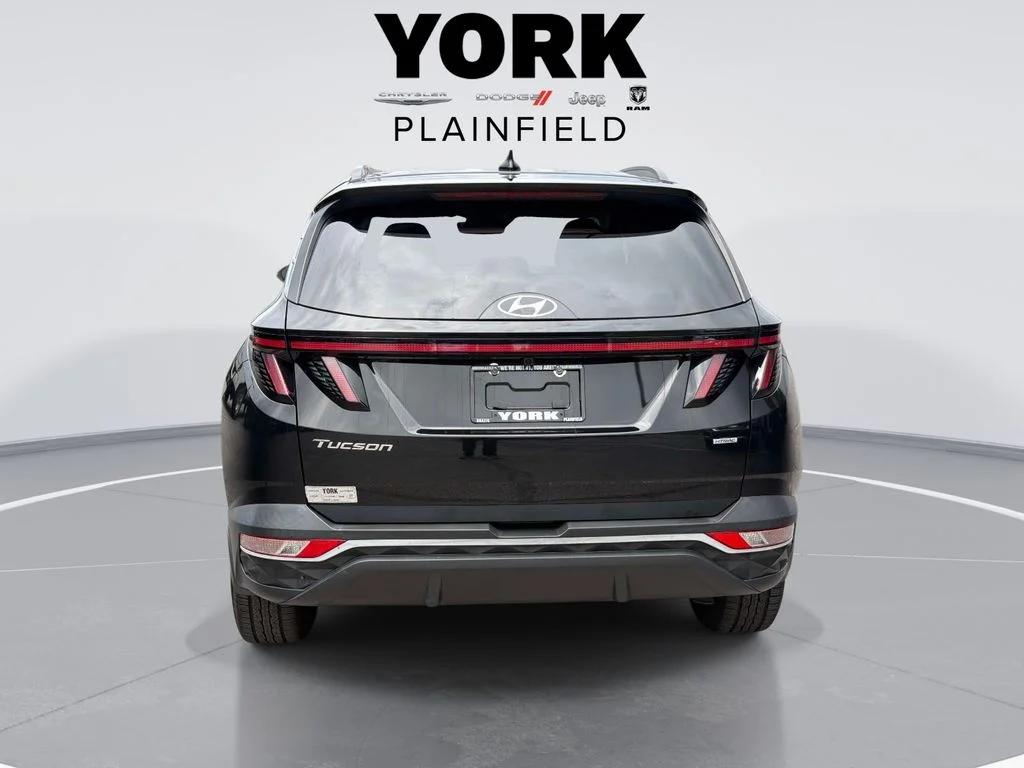 Used 2023 Black Hyundai SEL image 6