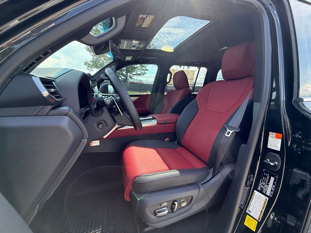 New 2026 Caviar Lexus  600 F SPORT HANDLING image 5