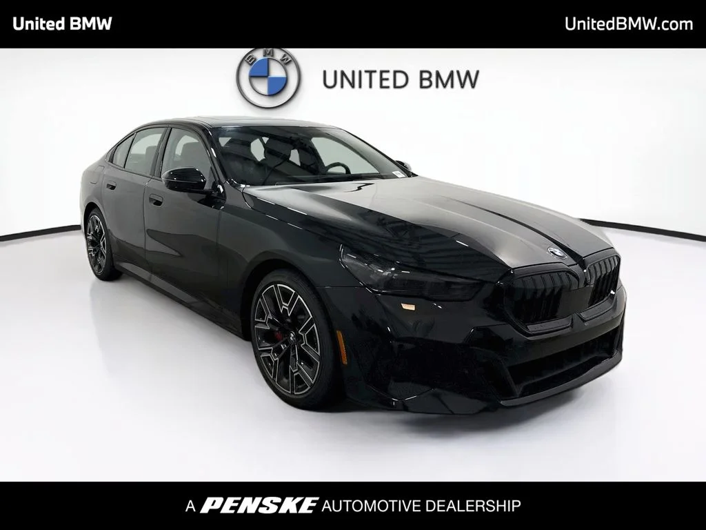 New 2027 Black Sapphire Metallic BMW 530i xDrive image 3