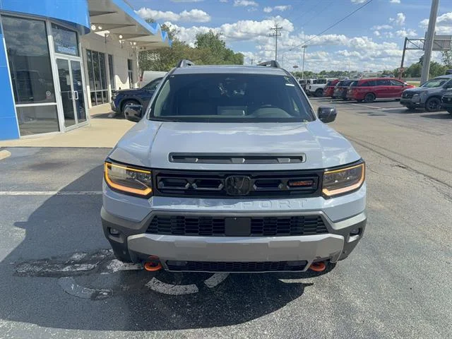 New 2026 Sonic Gray Pearl Honda TrailSport Elite Blackout image 2