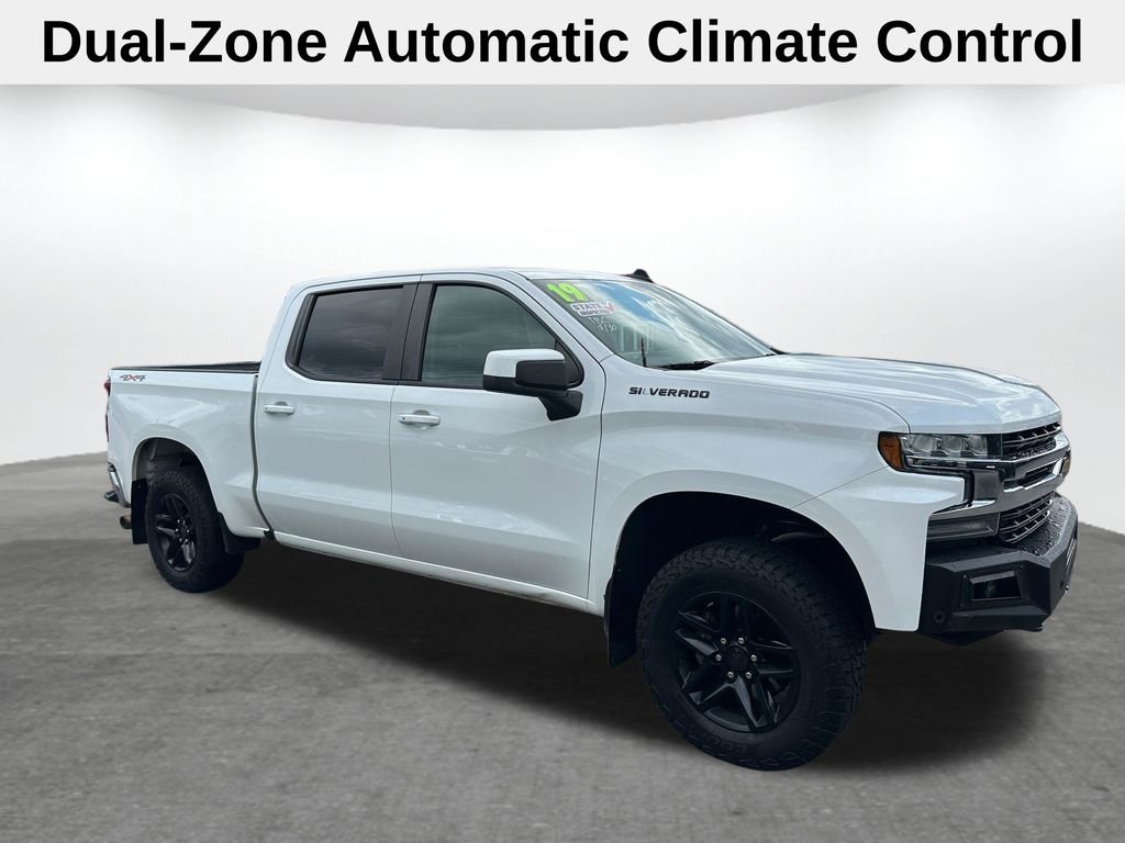 Used 2019 White Chevrolet LT image 5