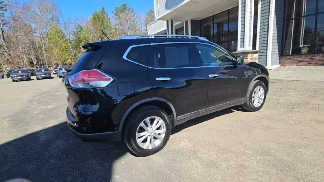 Used 2016 Magnetic Black Nissan SV image 9