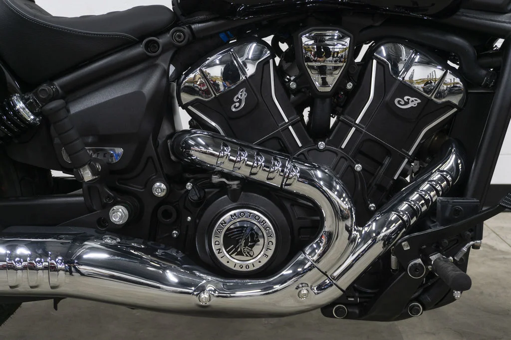 New 2025 BLACK METALLIC Indian Motorcycle  image 13