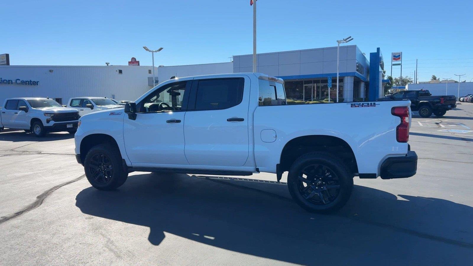 2026 Chevrolet Silverado 1500 LT Trail Boss - Photo 8