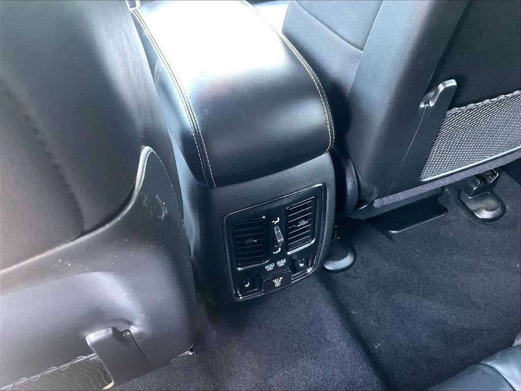 Used 2021 White Jeep Limited image 28
