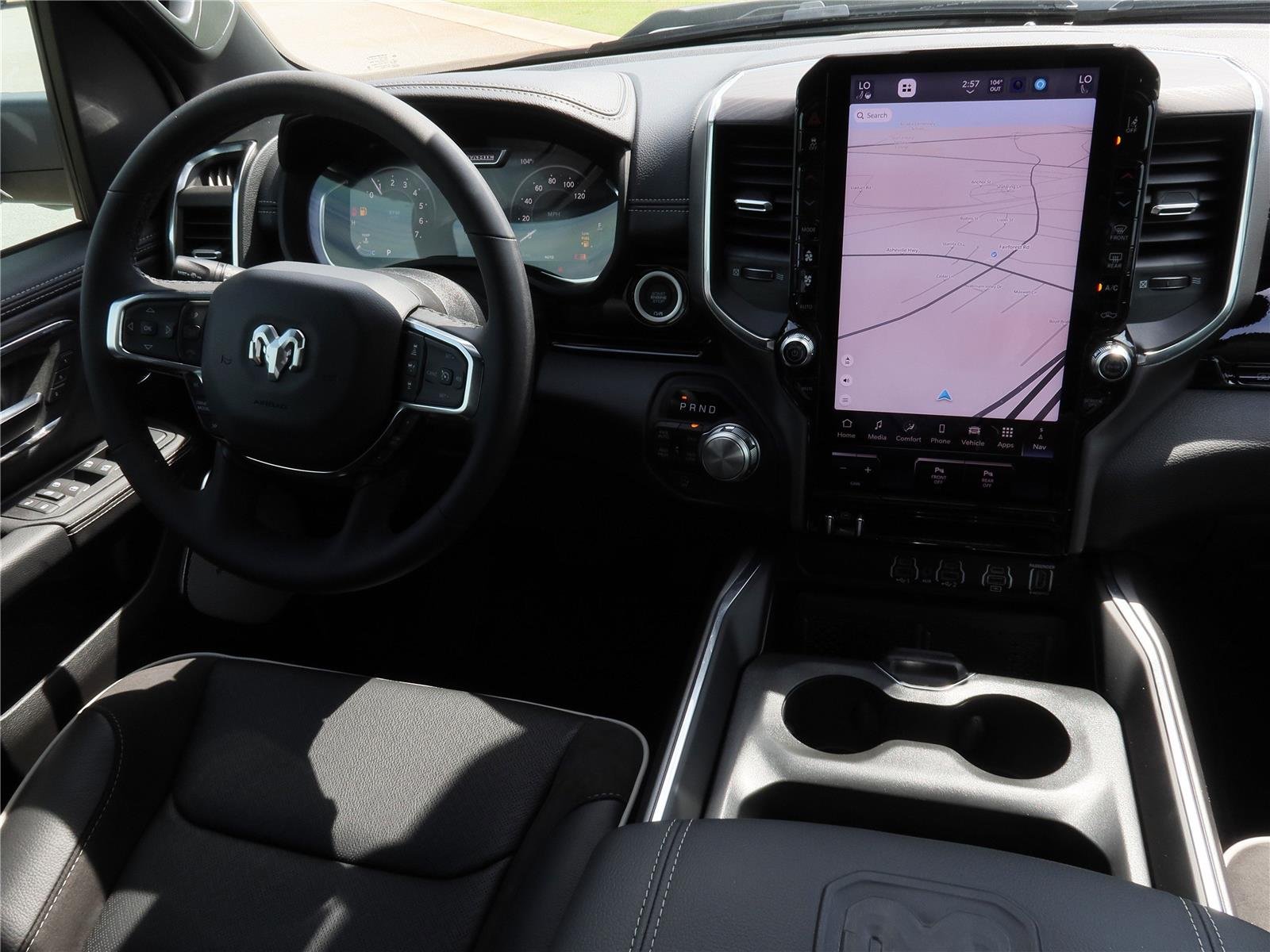 2026 RAM 1500 Laramie - Photo 9