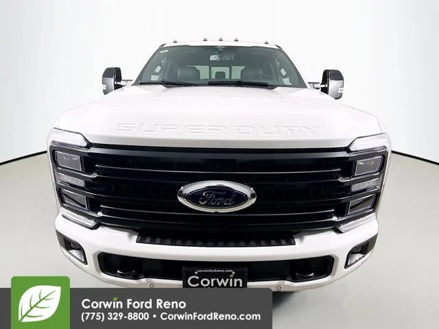New 2026 Star White Metallic Tri-Coat Ford Platinum image 2