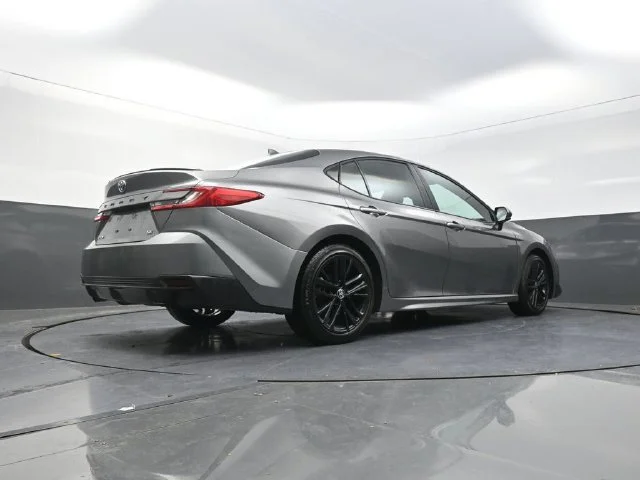 Used 2025  Toyota SE image 37