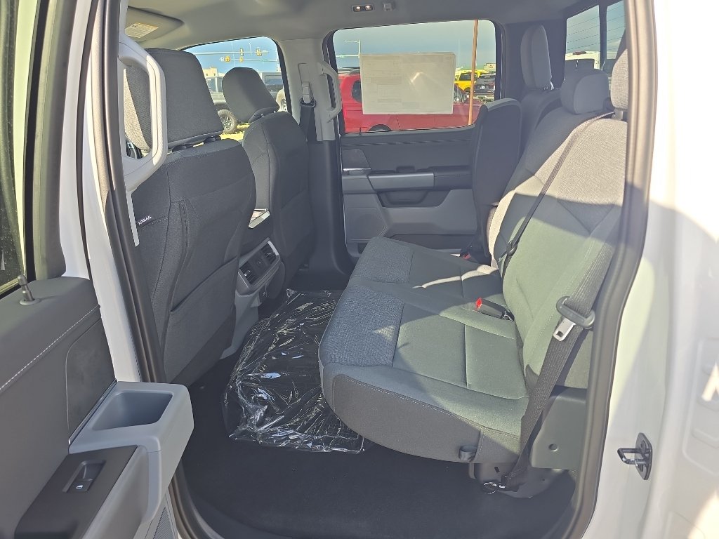 New 2026 White Ford XLT image 29