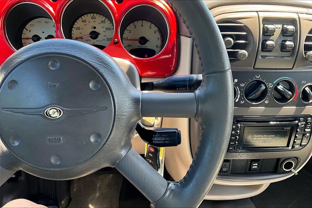 Used 2005 Red Chrysler Touring image 20